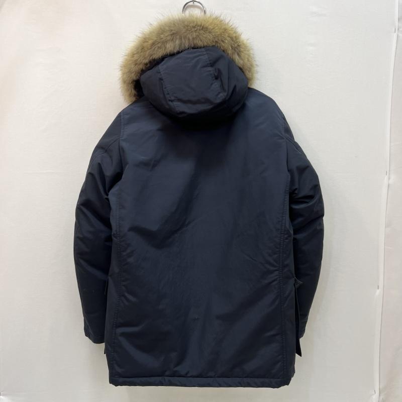 ウールリッチ WOOLRICH ジャケット、上着 ダウンジャケット ARCTIC PARKA アークティックパーカー ダウンジャケット カナダ製 M 紺 / ネイビー / navy メンズ USED 古着 中古 50165670