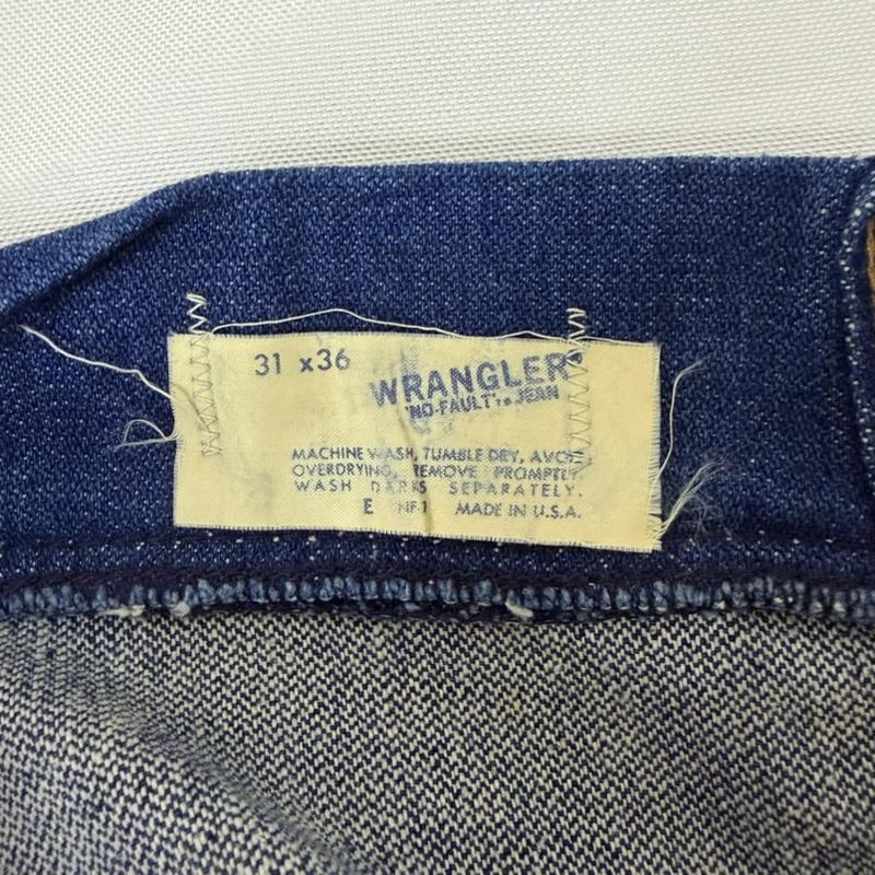 ラングラー Wrangler パンツ デニム、ジーンズ 70s USA製 ラングラー フレアデニムパンツ indigo blue TALONジップ 31×36 - 無地 インディゴ / インディゴ / Indigo メンズ USED 古着 中古 50165713