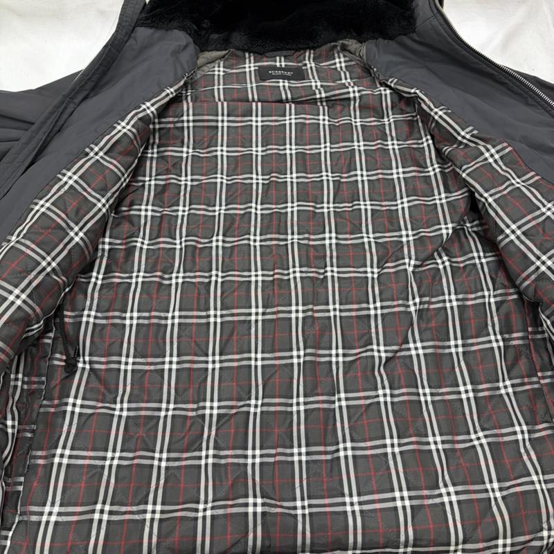 バーバリーブラックレーベル BURBERRY BLACK LABEL コート コート一般 モッズコート ミリタリー フィールドパーカー フライト ジャケット ファー N-3B ノバチェック 内側 キルティング M 無地 X チェック 黒 / ブラック / black メンズ USED 古着 中古 50165736