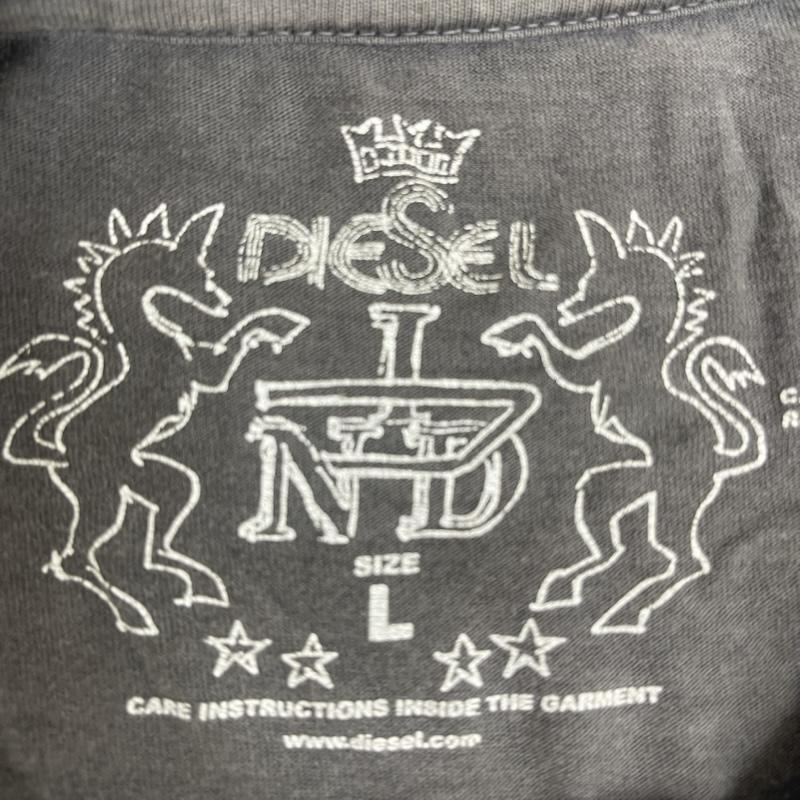ディーゼル DIESEL Tシャツ 半袖 モヒカン ロゴ グラフィック プリント Tシャツ カットソー M ダークブラウン / ダークブラウン / メンズ USED 古着 中古 50165777
