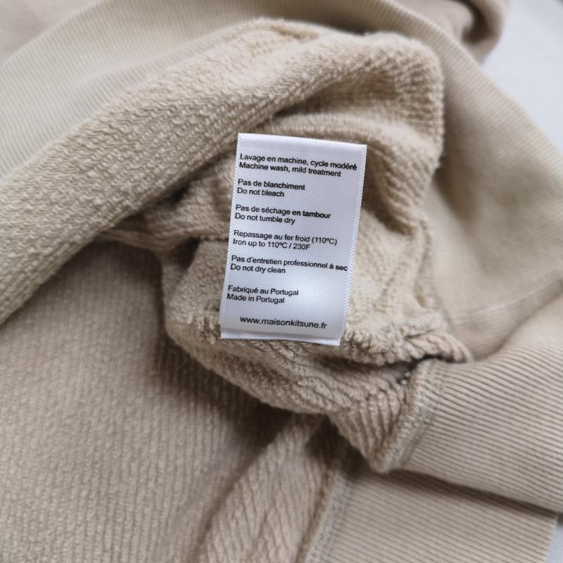 メゾンキツネ MAISON KITSUNE トレーナー 長袖 フォックスヘッド ワッペン ワンポイント Vガゼット スウェット 裏毛 パイル地 DM00310KM0002 S ベージュ / ベージュ / beige メンズ USED 古着 中古 50165866