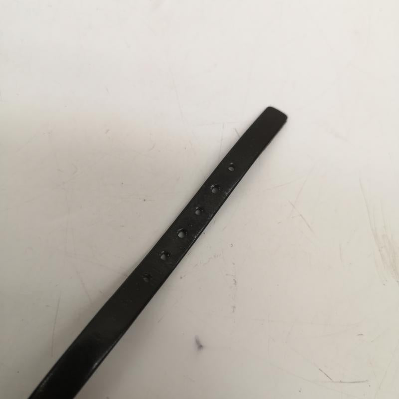 グッチ GUCCI 腕時計 アナログ（クォーツ式） 腕時計 クォーツ 2針 レクタンギュラー 3900L パテントレザー - 黒 / ブラック / black X 銀 / シルバー / silver color レディース USED 古着 中古 50165882