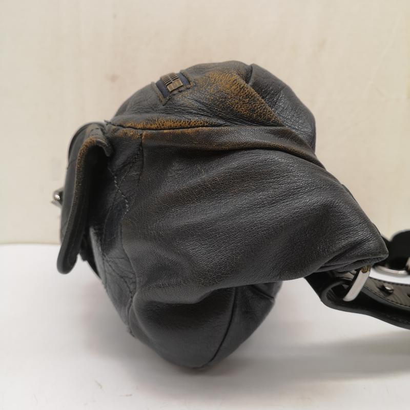 クロエ Chloe ボディバッグ ボディバッグ 2012年 バレンタイン コレクション キルティング レザー ボディバッグ - 紺 / ネイビー / navy レディース USED 古着 中古 50165889