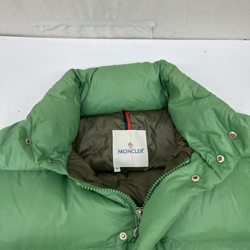 モンクレール MONCLER ジャケット、上着 ダウンジャケット EVEREST ダウン ジャケット 41310/50/68950 0 緑 / グリーン / green メンズ USED 古着 中古 50165931