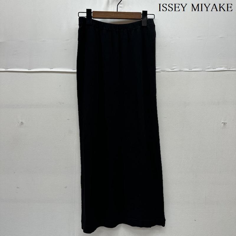 イッセイミヤケ ISSEY MIYAKE スカート ロングスカート レーヨン ロング スカート PE51-JG276 M 黒 / ブラック / black レディース USED 古着 中古 50165938