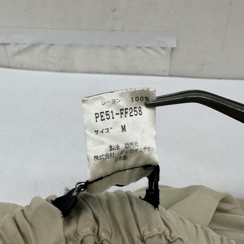 イッセイミヤケペルマネンテ ISSEY MIYAKE PERMANENTE パンツ スラックス レーヨン イージー パンツ PE51-FF258 M ベージュ / ベージュ / beige レディース USED 古着 中古 50165942