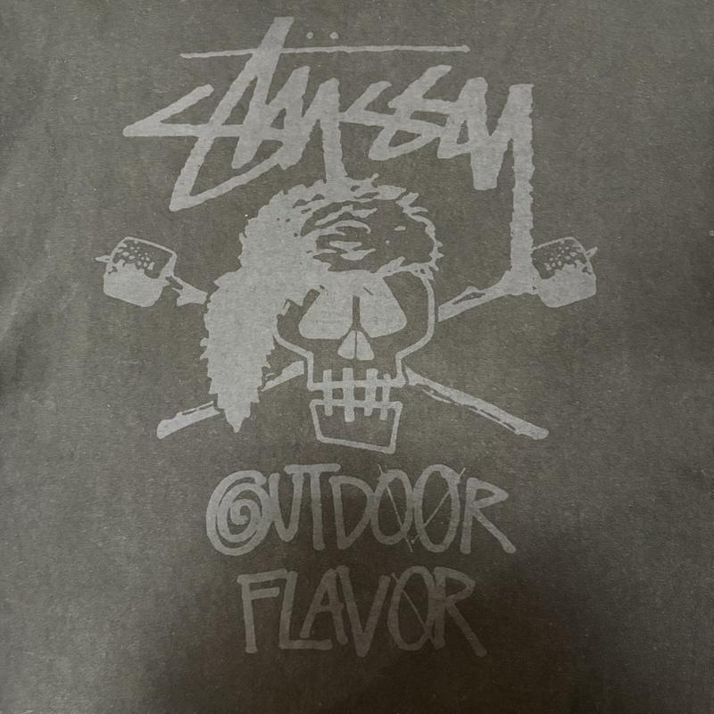 ステューシー STUSSY Tシャツ 長袖 Outdoor Flavor オールドステューシー 黒タグ期 ショーンフォントロゴ スカルグラフィック ロンT L ロゴ、文字 X キャラクター 黒 / ブラック / black メンズ USED 古着 中古 50165944