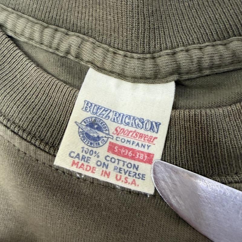 バズリクソンズ Buzz Rickson s Tシャツ 半袖 buzz rickson s SKUNK WORKS プリントTシャツ オリーブグリーン S S ロゴ、文字 オリーブグリーン / オリーブグリーン / メンズ USED 古着 中古 50165964