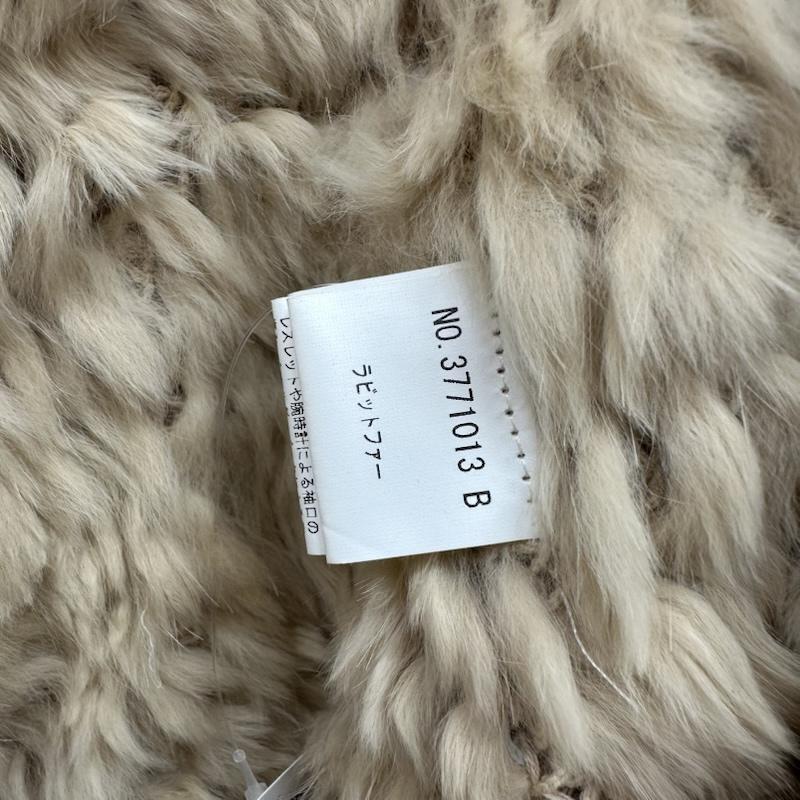 ソブ SOV. ジャケット、上着 ポンチョ ダブルスタンダード ラビットファー ケープ コート ポンチョ ベージュ / ベージュ / beige レディース USED 古着 中古 50165965