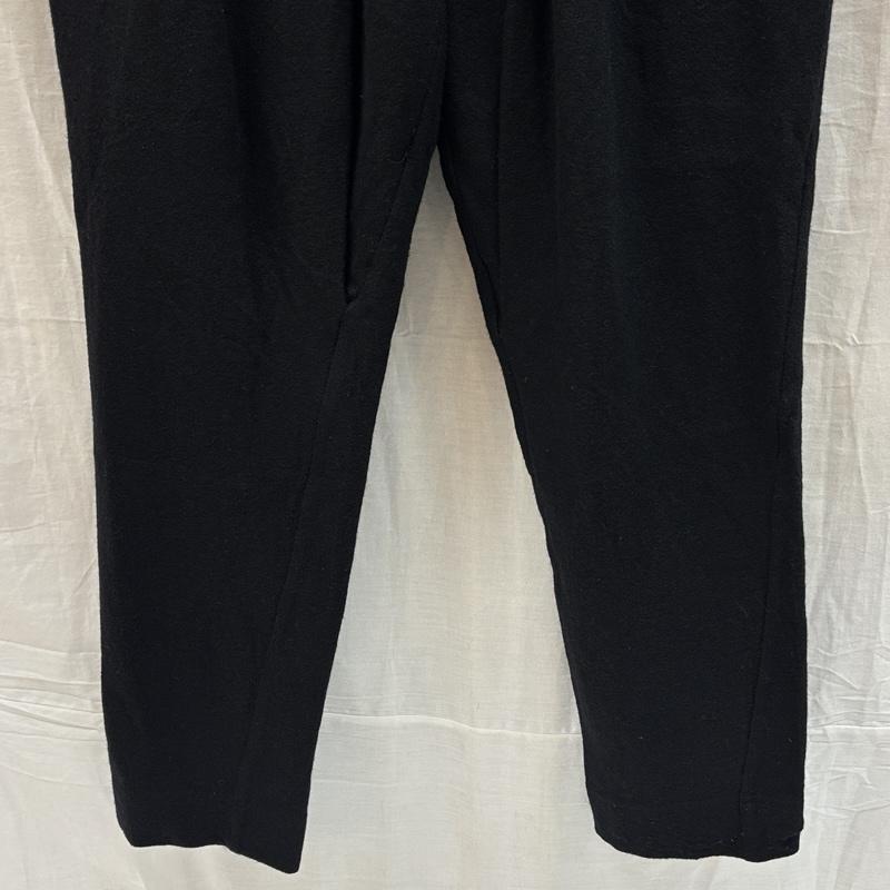 イッセイミヤケ ISSEY MIYAKE ボトムス ボトムス ME23JF466 ウール タック テーパード パンツ 1 黒 / ブラック / black メンズ USED 古着 中古 50165969