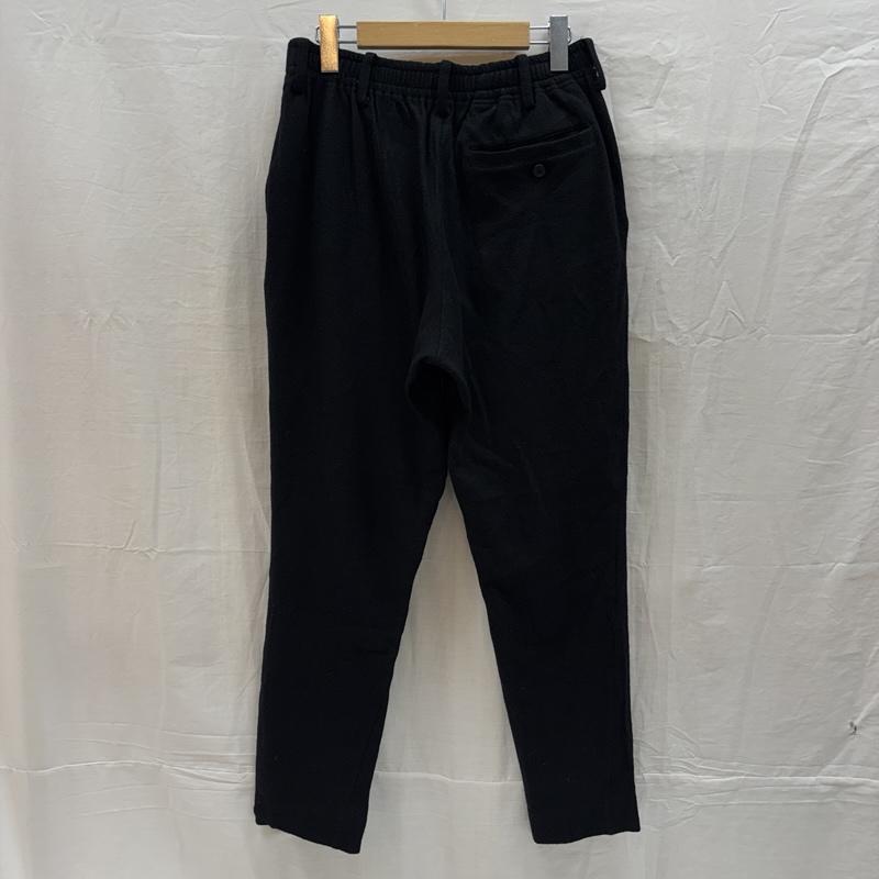 イッセイミヤケ ISSEY MIYAKE ボトムス ボトムス ME23JF466 ウール タック テーパード パンツ 1 黒 / ブラック / black メンズ USED 古着 中古 50165969