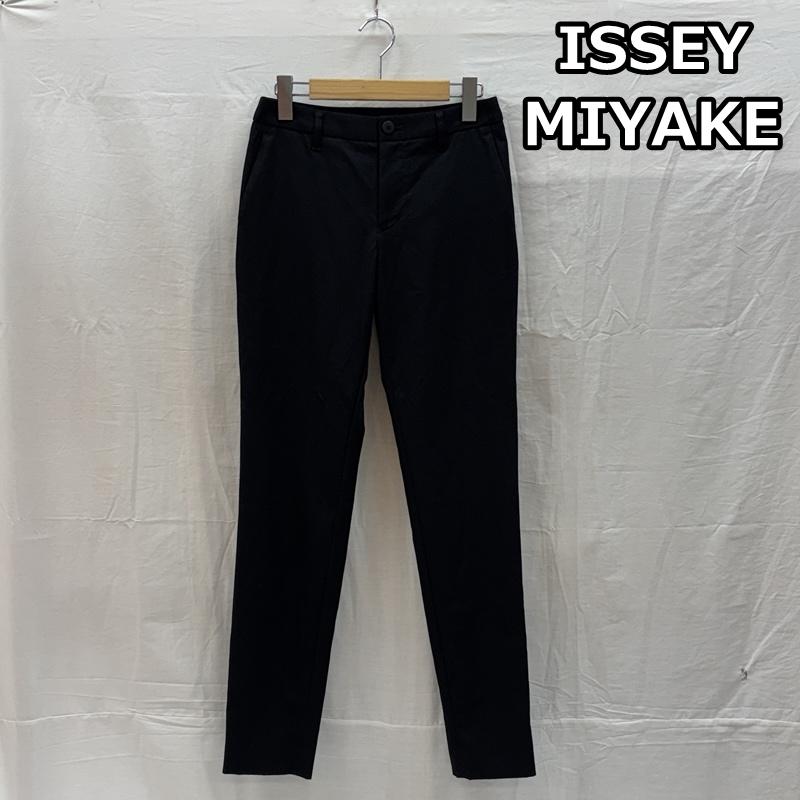 イッセイミヤケ ISSEY MIYAKE ボトムス ボトムス IM76-FF003 ウール ノータック スリム スラックス パンツ 1 黒 / ブラック / black メンズ USED 古着 中古 50165970