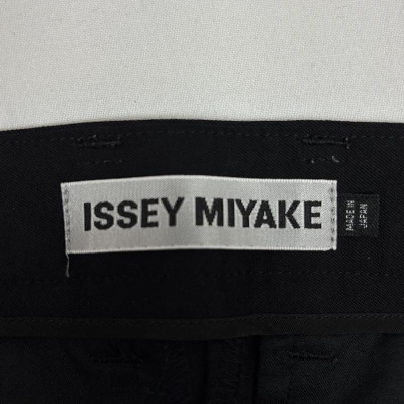 イッセイミヤケ ISSEY MIYAKE ボトムス ボトムス IM76-FF003 ウール ノータック スリム スラックス パンツ 1 黒 / ブラック / black メンズ USED 古着 中古 50165970