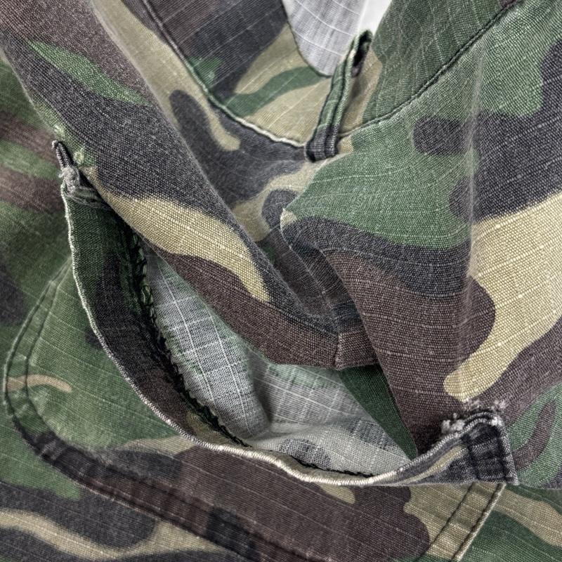 ステューシー STUSSY パンツ ショートパンツ 90年代 ビンテージ USA製 リップストップ カモフラ 迷彩 ショート パンツ 90s VINTAGE 34インチ カモフラージュ柄・迷彩 メンズ USED 古着 中古 50165977