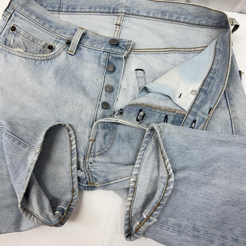 リーバイス Levi s パンツ デニム、ジーンズ 80年代 ビンテージ 501 ボタン裏524 デニム パンツ 黒カン 裾チェーンステッチ 80s VINTAGE 35インチ メンズ USED 古着 中古 50165978