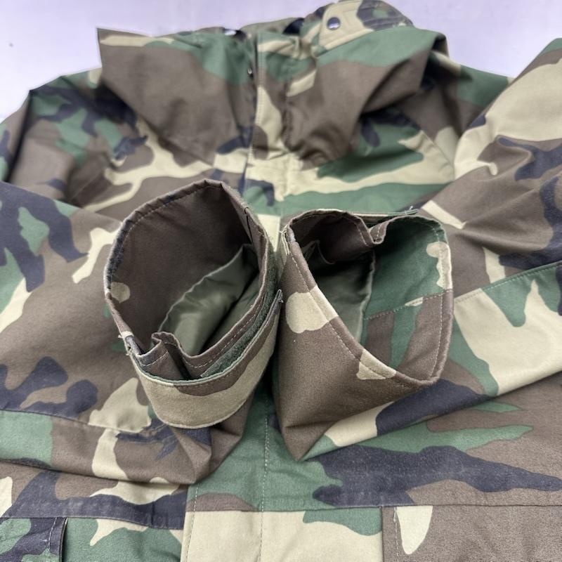 古着 USED ジャケット、上着 ジャンパー、ブルゾン 92年 US Army ECWCS GORE-TEX EQUA社製 GEN1 ミリタリー ジャケット M マルチカラー / マルチカラー / multicolor メンズ USED 古着 中古 50166020