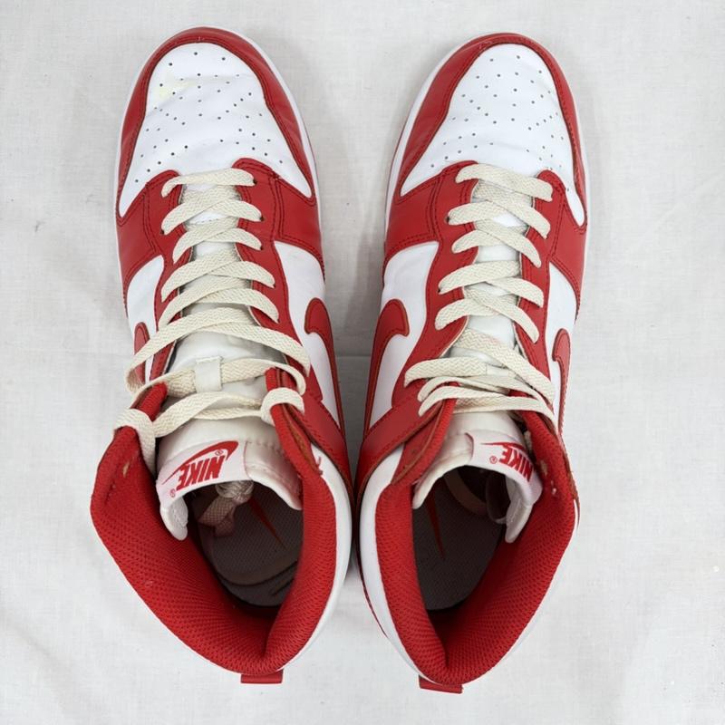ナイキ NIKE スニーカー スニーカー DUNK HI ダンク RETRO スニーカー DD1399-106 ハイカット Championship チャンピオンシップ 28.5cm ロゴ、文字 白 / ホワイト / white X 赤 / レッド / red メンズ USED 古着 中古 50166025