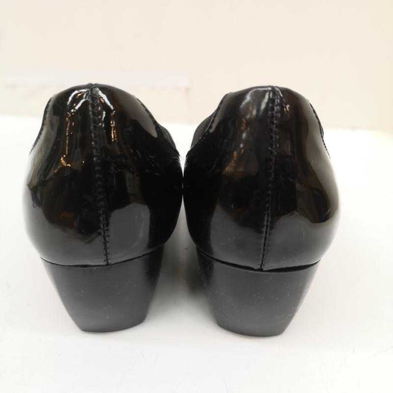 サルヴァトーレフェラガモ Salvatore Ferragamo パンプス パンプス エナメル ヒール パンプス サイズ5 22.5cm 黒 / ブラック / black レディース USED 古着 中古 50166083