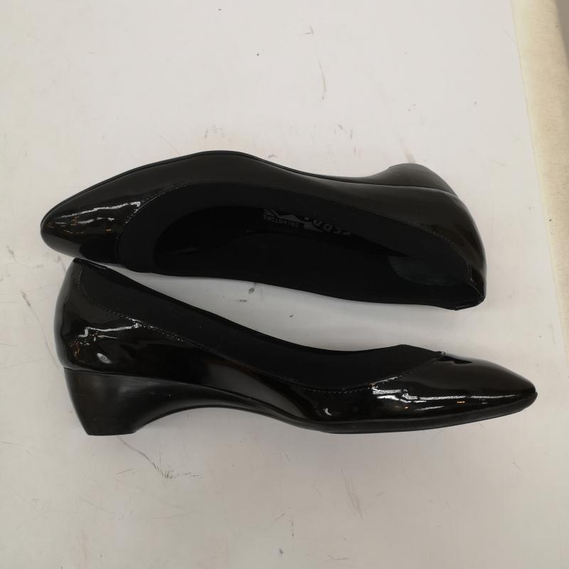 サルヴァトーレフェラガモ Salvatore Ferragamo パンプス パンプス エナメル ヒール パンプス サイズ5 22.5cm 黒 / ブラック / black レディース USED 古着 中古 50166083