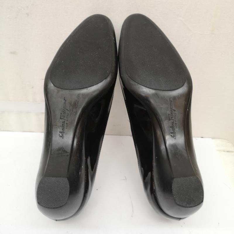 サルヴァトーレフェラガモ Salvatore Ferragamo パンプス パンプス エナメル ヒール パンプス サイズ5 22.5cm 黒 / ブラック / black レディース USED 古着 中古 50166083
