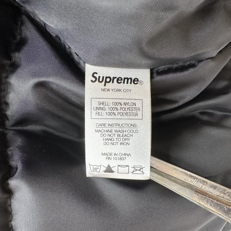 シュプリーム Supreme ジャケット、上着 ジャンパー、ブルゾン 20AW Contrast Script Varsity Jacket ナイロン スタジャン M 黒 / ブラック / black メンズ USED 古着 中古 50166088