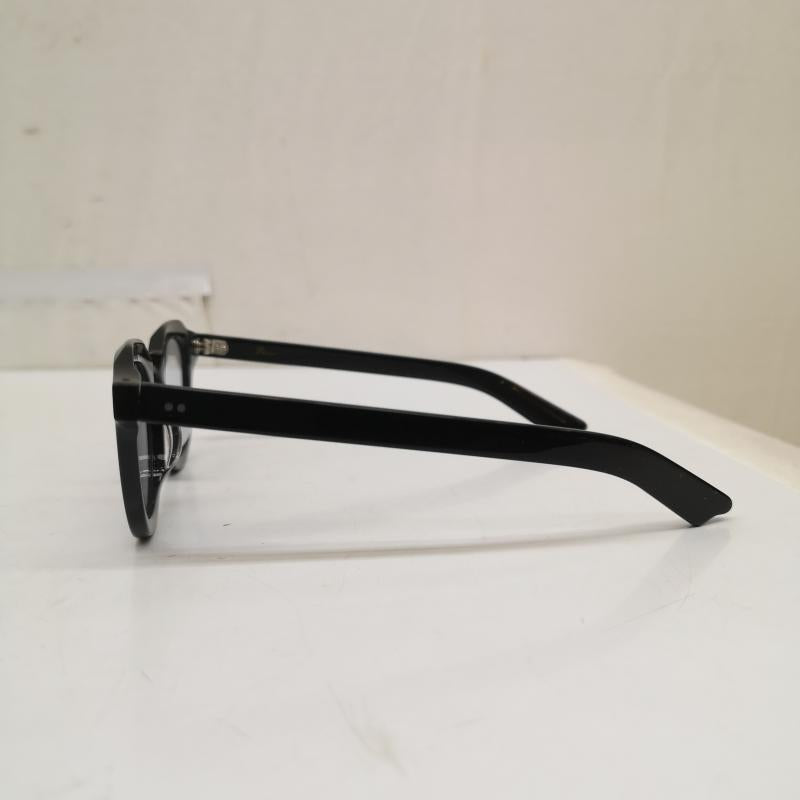 フュー FEW めがね・サングラス サングラス by NEW F11 サングラス 45□23 145 C1 - 黒 / ブラック / black メンズ USED 古着 中古 50166123