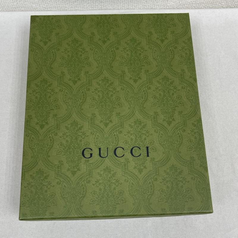 グッチ GUCCI ワンピース・ドレス・オールインワン ワンピース・ドレス・オールインワン イタリア製 GGロゴ サークル プリント ベビー用 ロンパース スリープスーツ 38 ベージュ / ベージュ / beige ボーイズ USED 古着 中古 50166148