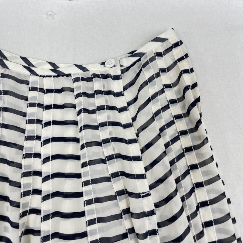トリココムデギャルソン tricot COMME des GARSONS スカート ロングスカート 日本製 ボーダー柄 ストライプ フレア スカート AD2002 TF-S021 M 白 / ホワイト / white レディース USED 古着 中古 50166170