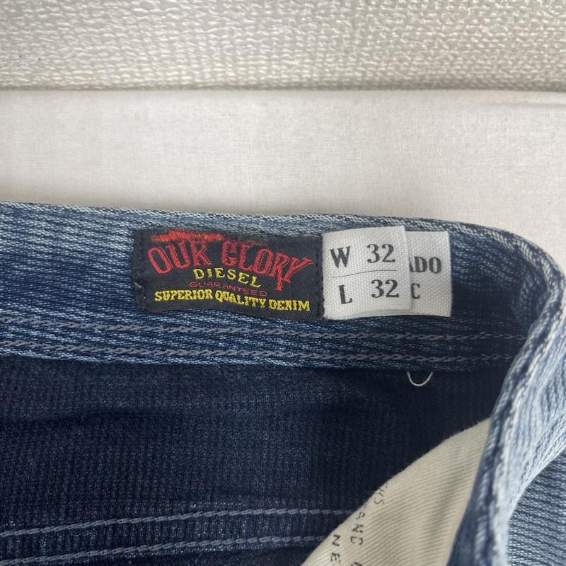 ディーゼル DIESEL パンツ デニム、ジーンズ OUR GLORY シリーズ ダメージ加工 ボタンフライ デニム パンツ 32インチ インディゴ / インディゴ / Indigo メンズ USED 古着 中古 50166181