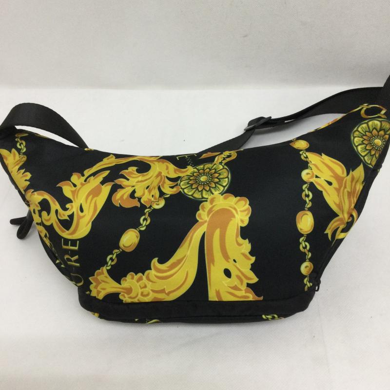 ヴェルサーチジーンズクチュール VERSACE JEANS COUTURE ウエストバッグ ウエストバッグ ヴェルサーチェ VERSACE JEANS COUTURE ボディバッグ　ウェストバッグ - 総柄 黒 / ブラック / black X 金 / ゴールド / gold color メンズ USED 古着 中古 50166207