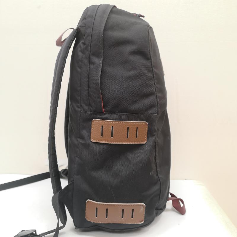 パタゴニア patagonia リュックサック、デイパック リュックサック、デイバッグ 48020 IRONWOOD アイアンウッド 20L フロント斜めポケット バックパック 黒 / ブラック / black メンズ USED 古着 中古 50166209