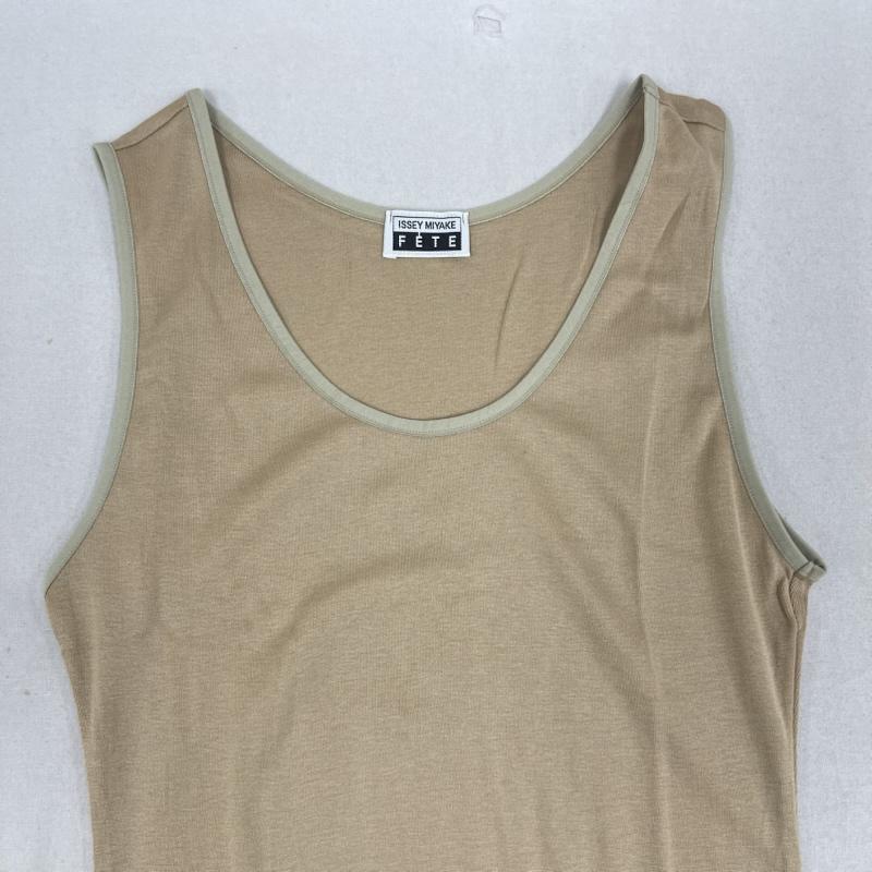 イッセイミヤケ ISSEY MIYAKE タンクトップ タンクトップ 日本製 FETE ストレッチ タンクトップ ノースリーブ トップス ベージュ / ベージュ / beige レディース USED 古着 中古 50166226