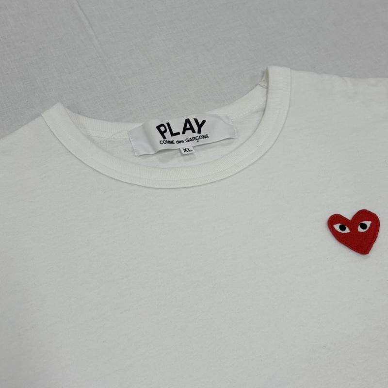 コムデギャルソン COMME des GARCONS Tシャツ 半袖 PLAY プレイ ハート 半袖 Tシャツ ロゴ 刺繍 ワッペン パッチ XL ワンポイント X ロゴ、文字 X 刺繍 白 / ホワイト / white X 赤 / レッド / red メンズ USED 古着 中古 50166241