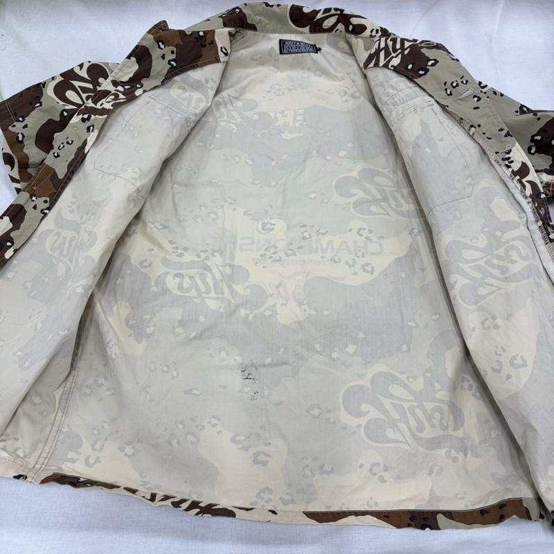 ヒステリックグラマー HYSTERIC GLAMOUR シャツ、ブラウス 半袖 22ss HYS 半袖 デザートカモ カモフラ 迷彩 ロゴ ヒスガール グラフィック プリント ミリタリー フィールドシャツ S カモフラージュ柄・迷彩 X ロゴ、文字 X プリント カーキ / カーキ / khaki X 緑 / グリーン / green X 茶 / ブラウン / brown X マルチカラー / マルチカラー / multicolor メンズ USED 古着 中古 50166250