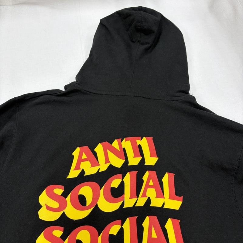アンチソーシャルソーシャルクラブ ANTI SOCIAL SOCIAL CLUB パーカー 長袖 スウェット プルオーバー フーディー パーカー 立体ロゴ 両面プリント USA製 M ロゴ、文字 X プリント 黒 / ブラック / black X 赤 / レッド / red X 黄 / イエロー / yellow メンズ USED 古着 中古 50166320
