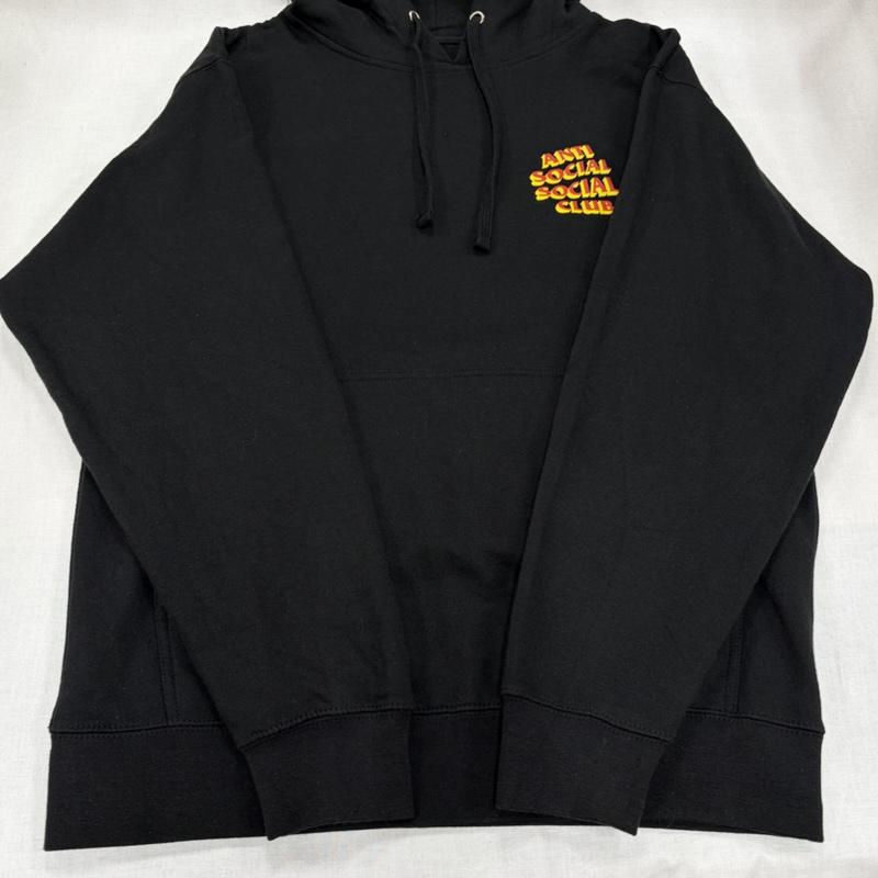 アンチソーシャルソーシャルクラブ ANTI SOCIAL SOCIAL CLUB パーカー 長袖 スウェット プルオーバー フーディー パーカー 立体ロゴ 両面プリント USA製 M ロゴ、文字 X プリント 黒 / ブラック / black X 赤 / レッド / red X 黄 / イエロー / yellow メンズ USED 古着 中古 50166320
