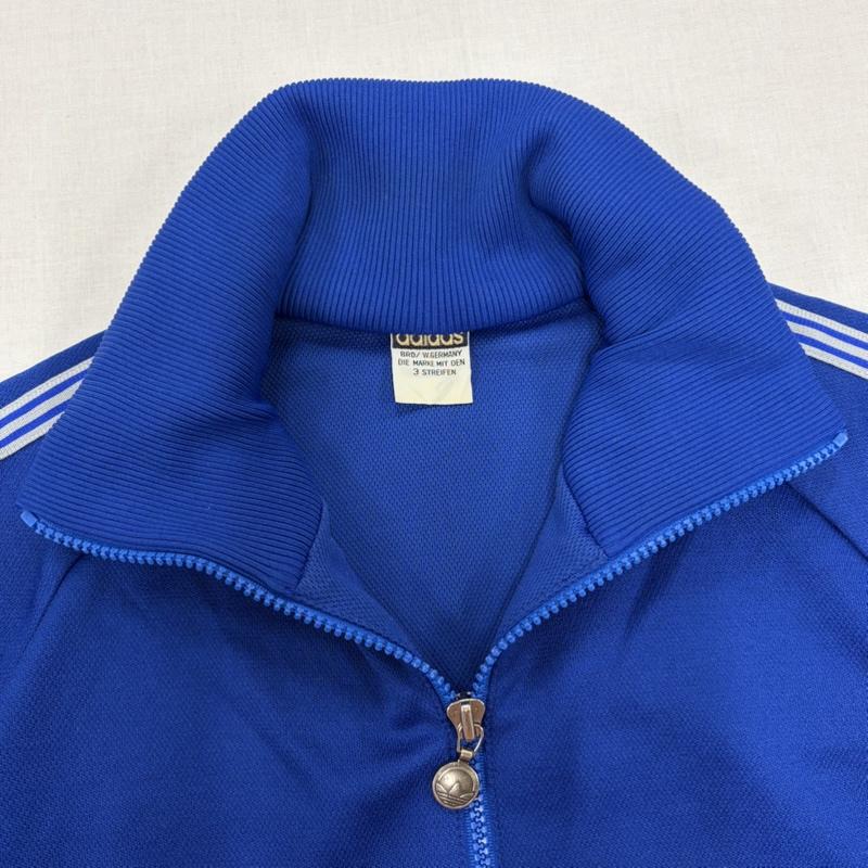 アディダス adidas ジャケット、上着 ジャケット、ブレザー 70s 80s デサント製 TECHNO トラックジャケット パンツ ジャージ セットアップ ロゴ 刺繍 OLD オールド ヴィンテージ M ロゴ、文字 X 刺繍 青 / ブルー / blue X 白 / ホワイト / white メンズ USED 古着 中古 50166322