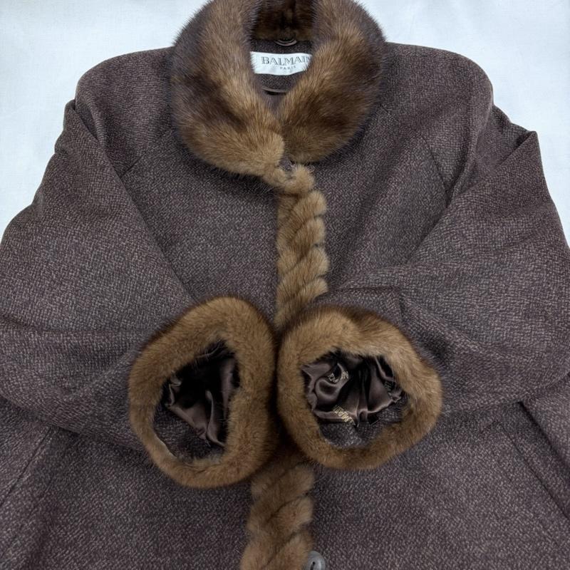 バルマン BALMAIN コート コート一般 カシミヤ シルク ファー ロングコート 11号 ロゴボタン 11号 無地 茶 / ブラウン / brown レディース USED 古着 中古 50166323