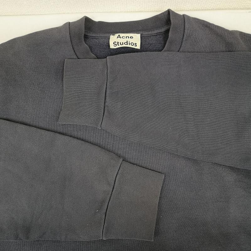 アクネストゥディオズ Acne Studios トレーナー 長袖 ポルトガル製 ガーメントダイ フェード加工 裏起毛 クルーネック スウェット トレーナー 2HC163 XS 紺 / ネイビー / navy メンズ USED 古着 中古 50166326