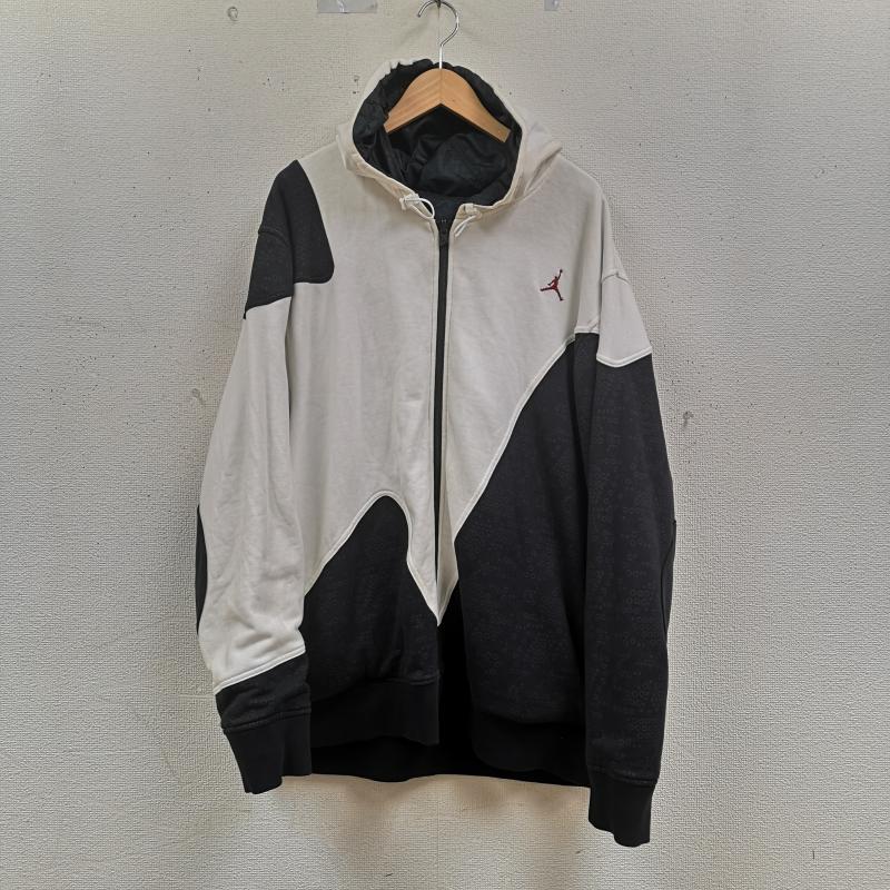 ナイキ NIKE ジャケット、上着 ジャンパー、ブルゾン リバーシブル 2WAY 総柄 モノグラム ジャンプマンロゴ Jumpman ナイロン ジャケット XL 白 / ホワイト / white X 黒 / ブラック / black メンズ USED 古着 中古 50166330