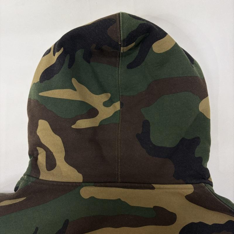 シュプリーム Supreme パーカー 長袖 S LOGO ZIP UP HOODED SWEAT CAMO Sロゴジップアップパーカー 迷彩 カモフラ M カモフラージュ柄・迷彩 黒 / ブラック / black X 緑 / グリーン / green X 茶 / ブラウン / brown X ベージュ / ベージュ / beige メンズ USED 古着 中古 50166350