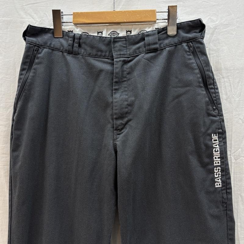 ディッキーズ Dickies パンツ ワークパンツ、ペインターパンツ BASS BRIGADE コラボ DUWP88 ユーティリティ ワーク パンツ 36インチ 灰 / グレー / gray メンズ USED 古着 中古 50166361