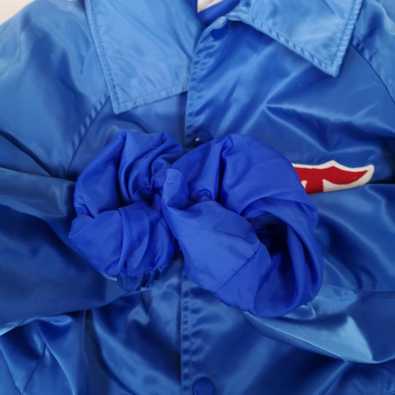 デサント DESCENTE ジャケット、上着 ジャンパー、ブルゾン フェルト ワッペン ロゴ刺繡 ドローコード スタジャン コーチジャケット M 青 / ブルー / blue メンズ USED 古着 中古 50166387