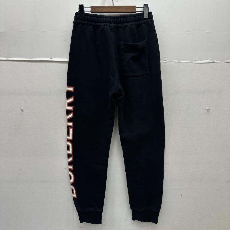 バーバリー BURBERRY パンツ ワークパンツ、ペインターパンツ ロゴ プリント スウェット ジョガー パンツ 8037260 XS 黒 / ブラック / black メンズ USED 古着 中古 50166392