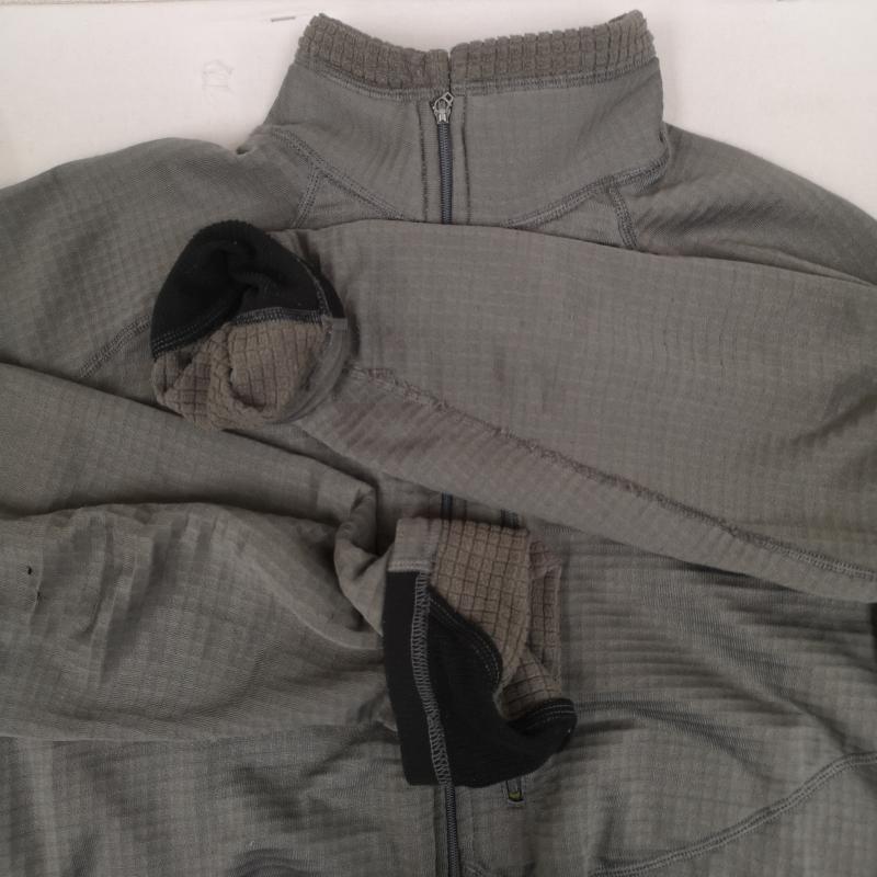 パタゴニア patagonia カットソー 長袖 USA製 POLARTEC R1 ロゴ刺繡 ドロップテイル ハーフジップ 長袖 ジャケット 40102 L 灰 / グレー / gray メンズ USED 古着 中古 50166393