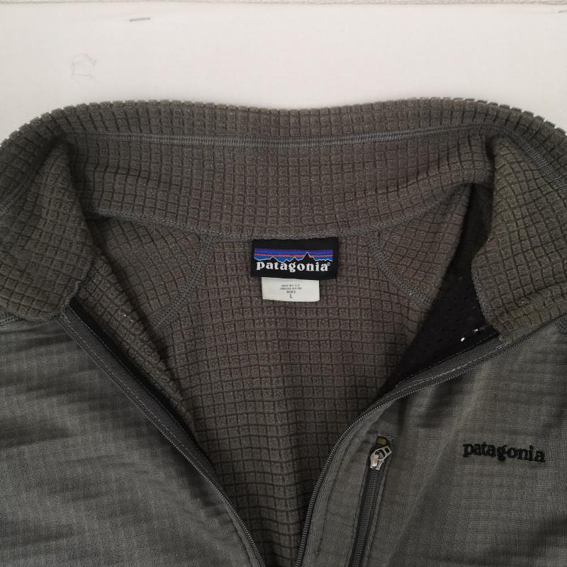 パタゴニア patagonia カットソー 長袖 USA製 POLARTEC R1 ロゴ刺繡 ドロップテイル ハーフジップ 長袖 ジャケット 40102 L 灰 / グレー / gray メンズ USED 古着 中古 50166393