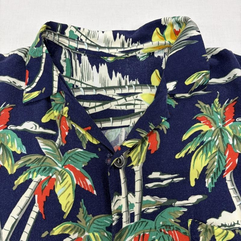 ヴィンテージ VINTAGE シャツ、ブラウス 半袖 80s ヴィンテージ 半袖 アロハシャツ かりゆしウェア hawaiian シングルステッチ ヤシの木 トロピカル プリント - 総柄 X プリント 紺 / ネイビー / navy X マルチカラー / マルチカラー / multicolor メンズ USED 古着 中古 50166408