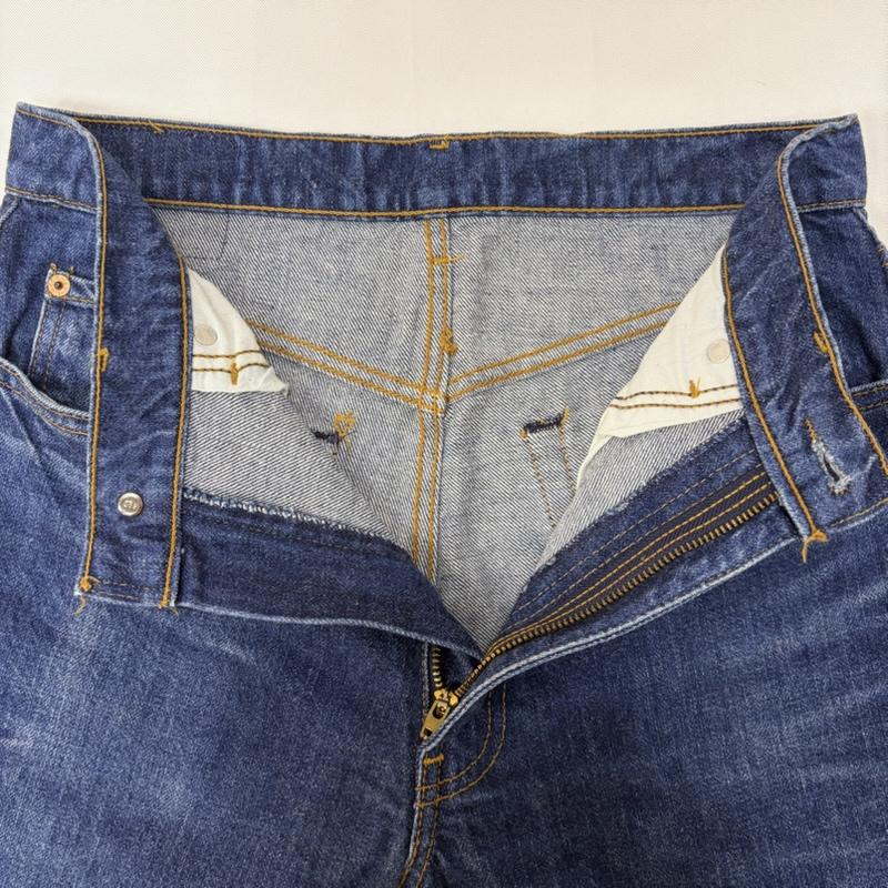リーバイス Levi s パンツ デニム、ジーンズ 603-0217 テーパードデニム ハイウエスト ジッパーフライ Made in Philippine 31インチ 無地 青 / ブルー / blue X 紺 / ネイビー / navy メンズ USED 古着 中古 50166417