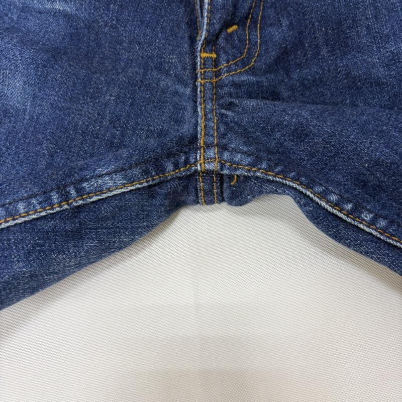 リーバイス Levi s パンツ デニム、ジーンズ 603-0217 テーパードデニム ハイウエスト ジッパーフライ Made in Philippine 31インチ 無地 青 / ブルー / blue X 紺 / ネイビー / navy メンズ USED 古着 中古 50166417
