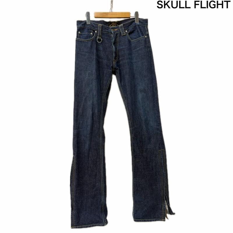 スカルフライト SKULLFLIGHT パンツ デニム、ジーンズ デニムブーツカット ローライズ 裾ジッパー シルバー製Dカン スタッズ ラインストーン made in JAPAN バイカー 32インチ 無地 X プリント 紺 / ネイビー / navy メンズ USED 古着 中古 50166423
